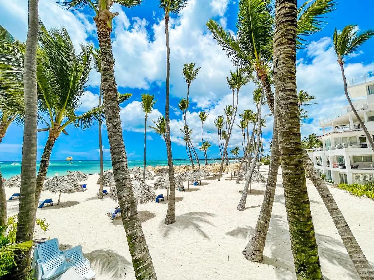 Bavaro Los Corales Good Offer Villas Beach Club Hotel & Spa location